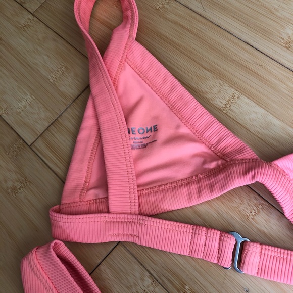 ❌SOLD❌ ONEONE swimwear bikini - Picture 3 of 6